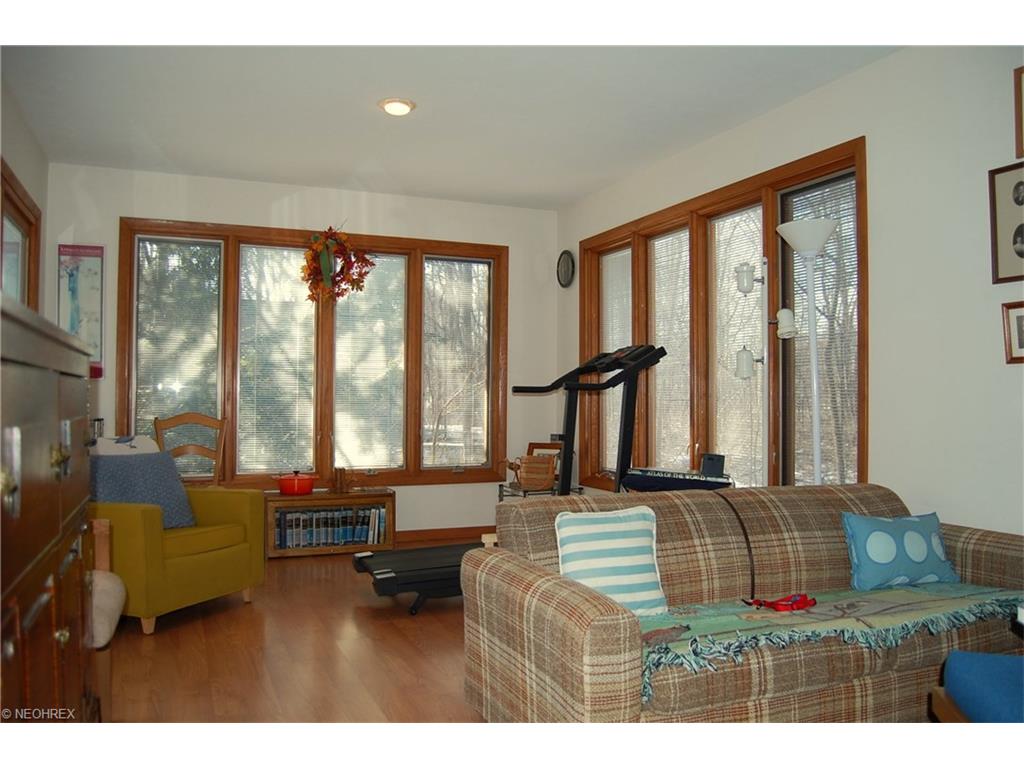 374 North Prospect St, Oberlin, OH 44074