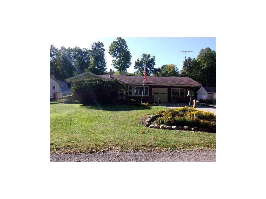 7717 Bayview Dr, Williamsfield, OH 44093