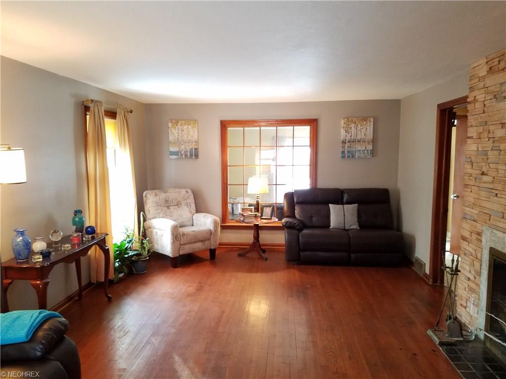 2590 Lakeview, Rocky River, OH 44116