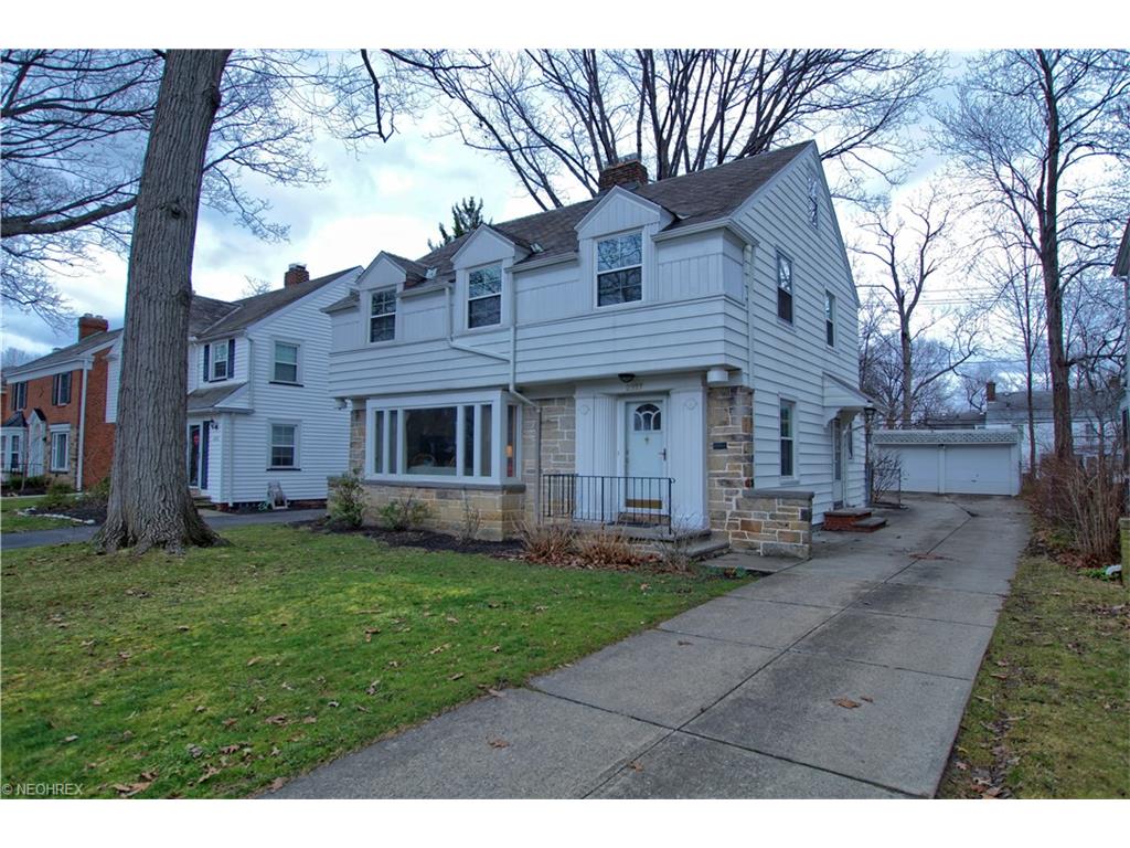 2327 Loyola Rd, University Heights, OH 44118