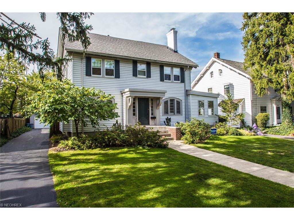 2900 Huntington Rd, Shaker Heights, OH 44120