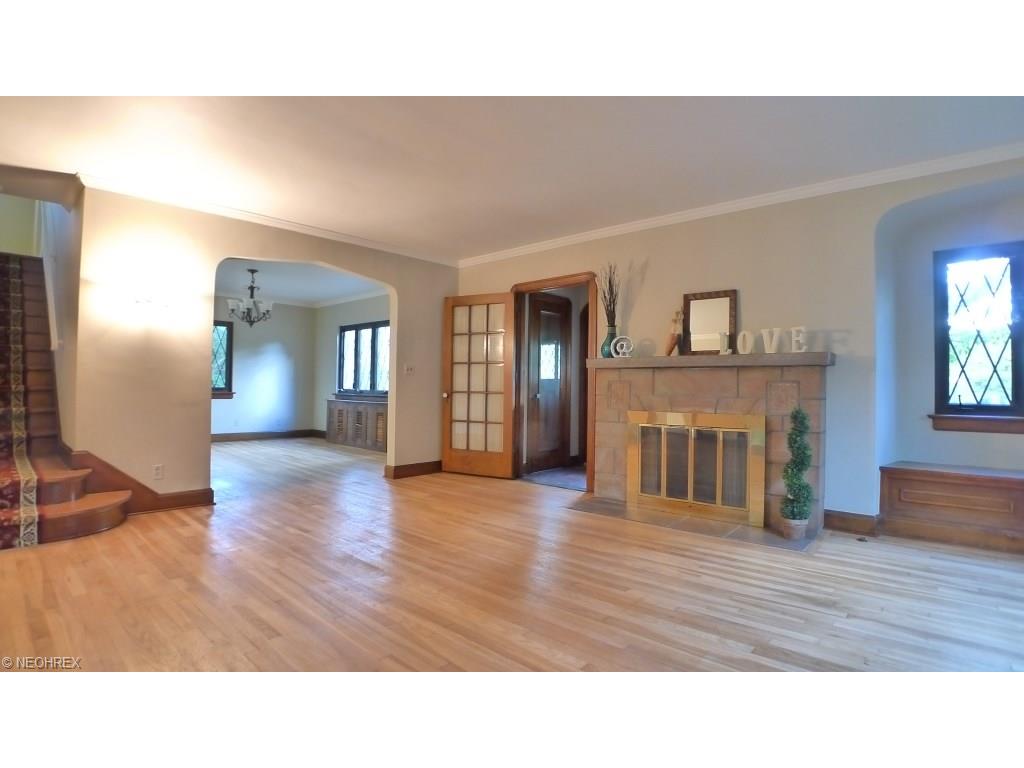 3119 Ludlow Rd, Shaker Heights, OH 44120