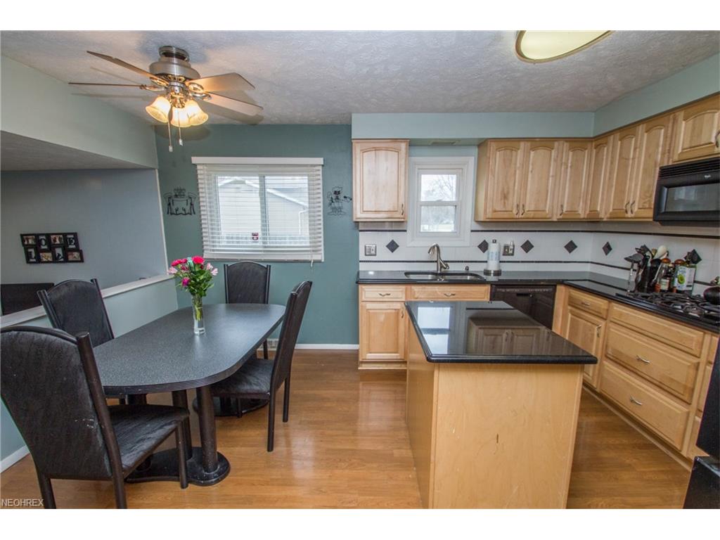 879 King George Blvd, South Euclid, OH 44121