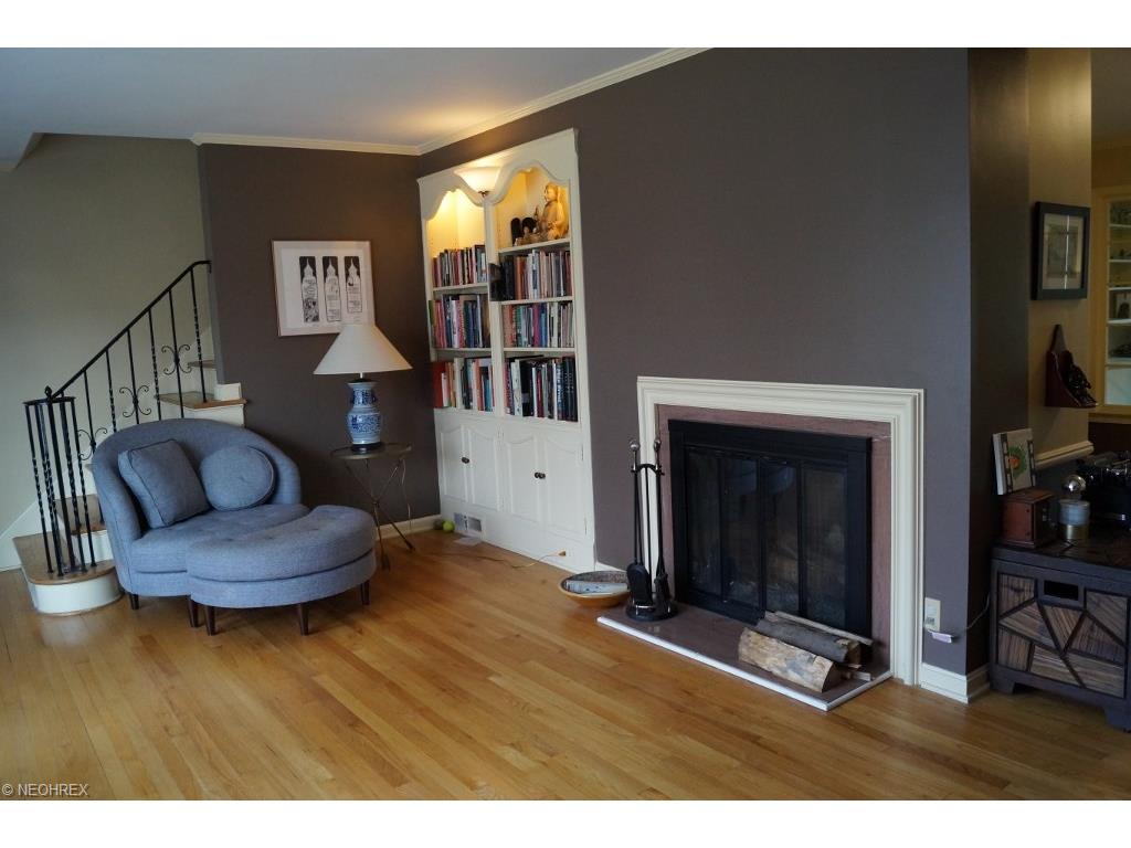 3625 Rawnsdale Rd, Shaker Heights, OH 44122