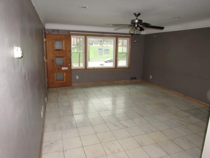 6945 W Pleasant ValParma, OH, 44129Cuyahoga County