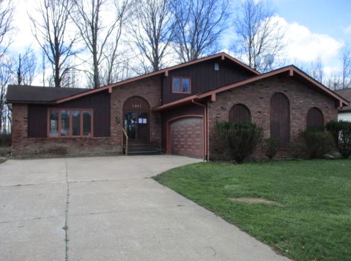 5621 Goodman DrNorth Royalton, OH, 44133Cuyahoga County