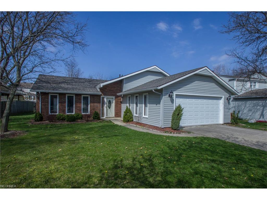 19090 Turkey Meadow Ln, Strongsville, OH 44136