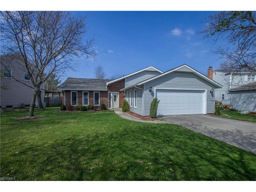 19090 Turkey Meadow Ln, Strongsville, OH 44136