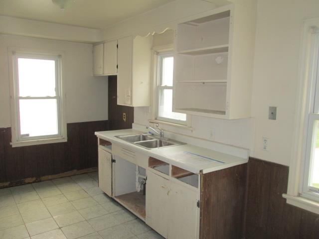 5158 Cato StMaple Heights, OH, 44137Cuyahoga County