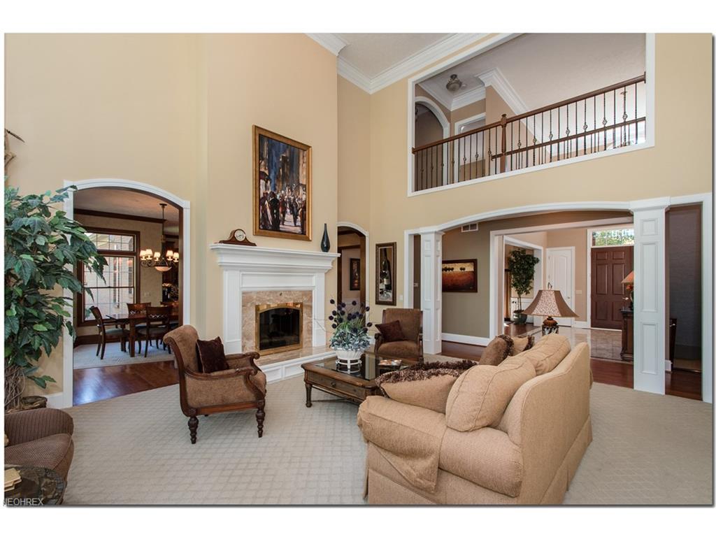 7467 Worlington Drive, Solon, OH 44139