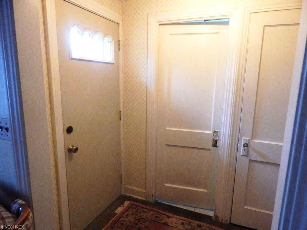 2439 West Royalton Rd, Broadview Heights, OH 44147
