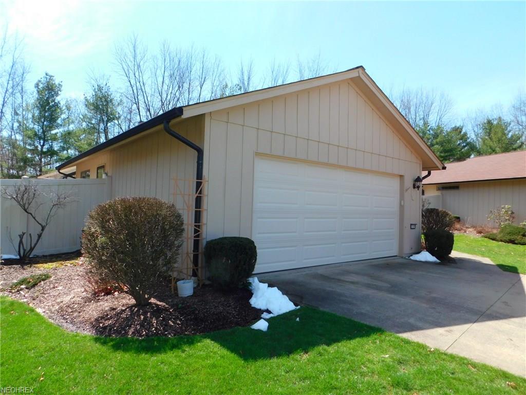 11519 Blodgett Creek Trl, Strongsville, OH 44149