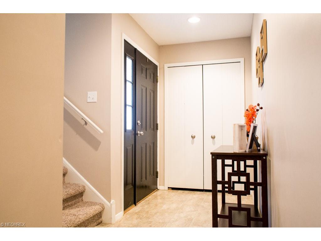 20836 Rudy Dr, Strongsville, OH 44149