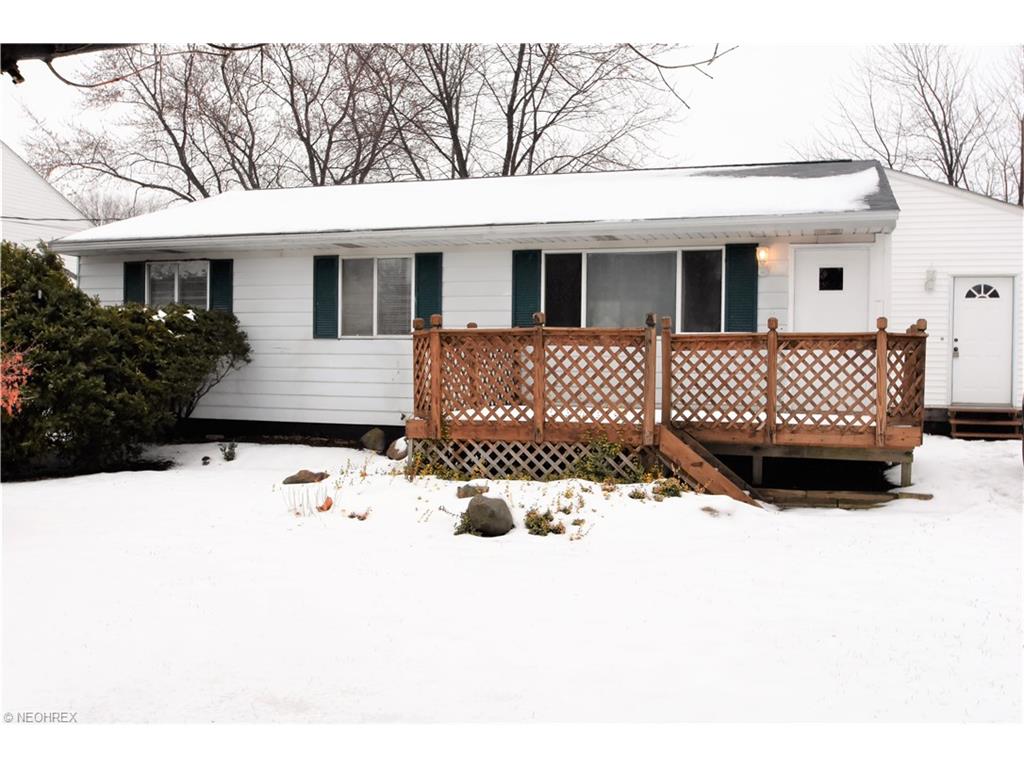 593 Maplewood Ave, Brunswick, OH 44212
