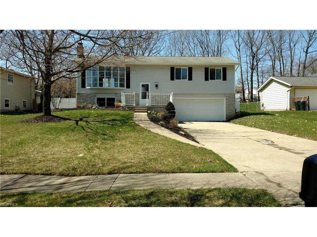 466 Bruce Dr, Brunswick, OH 44212