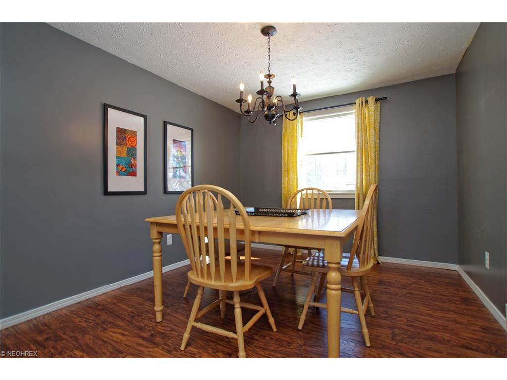 5048 Creekside Blvd, Brunswick, OH 44212