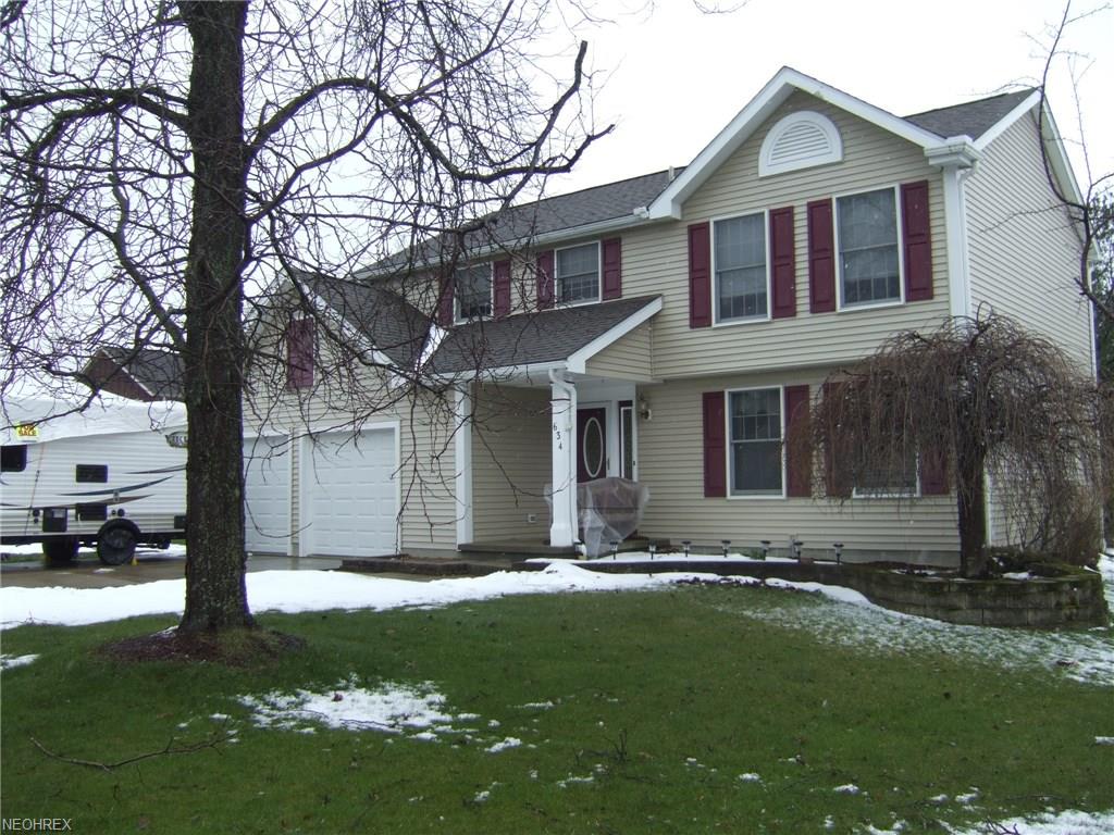 634 Salem Ln, Brunswick, OH 44212