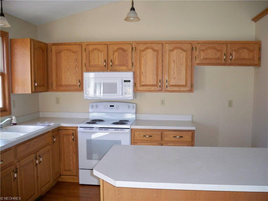 13359 South Portage St, Doylestown, OH 44230