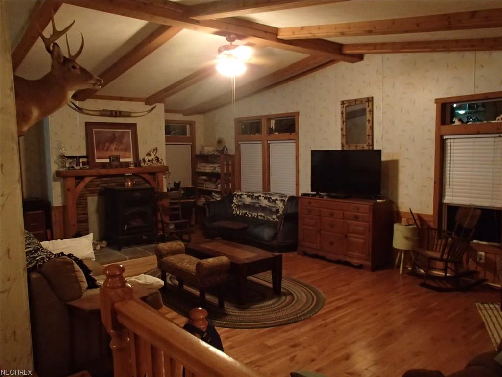 12902 State Route 88, Garrettsville, OH 44231