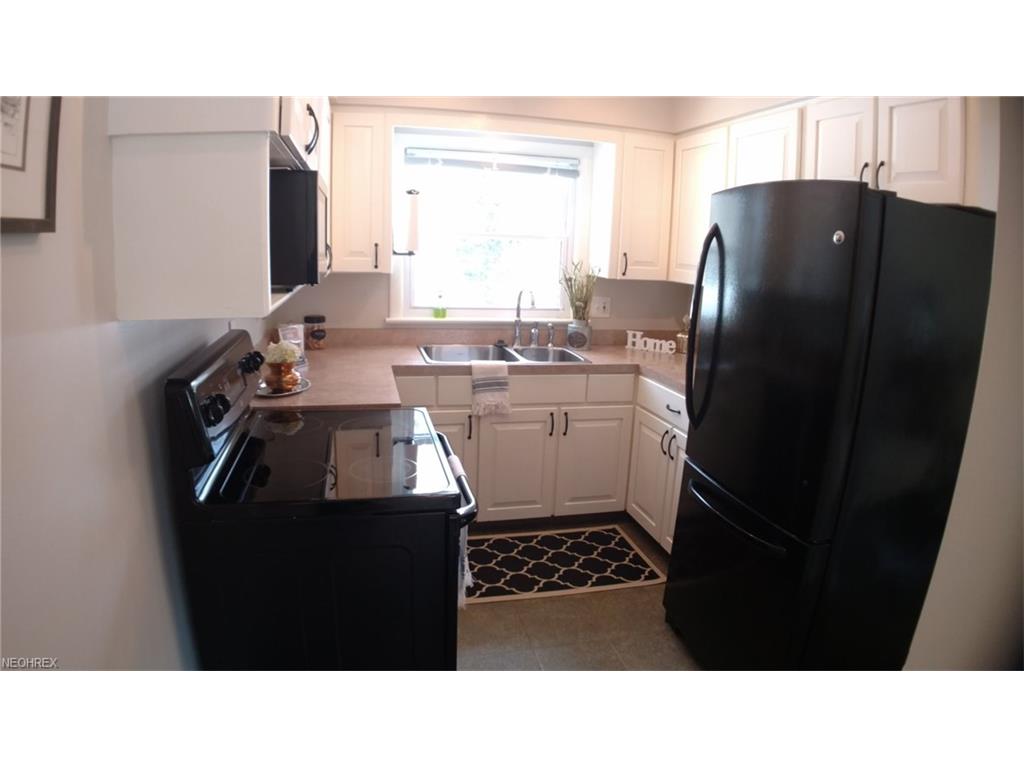 7311 Westview Rd, Kent, OH 44240