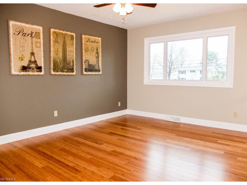 10040 North Delmonte Blvd, Streetsboro, OH 44241