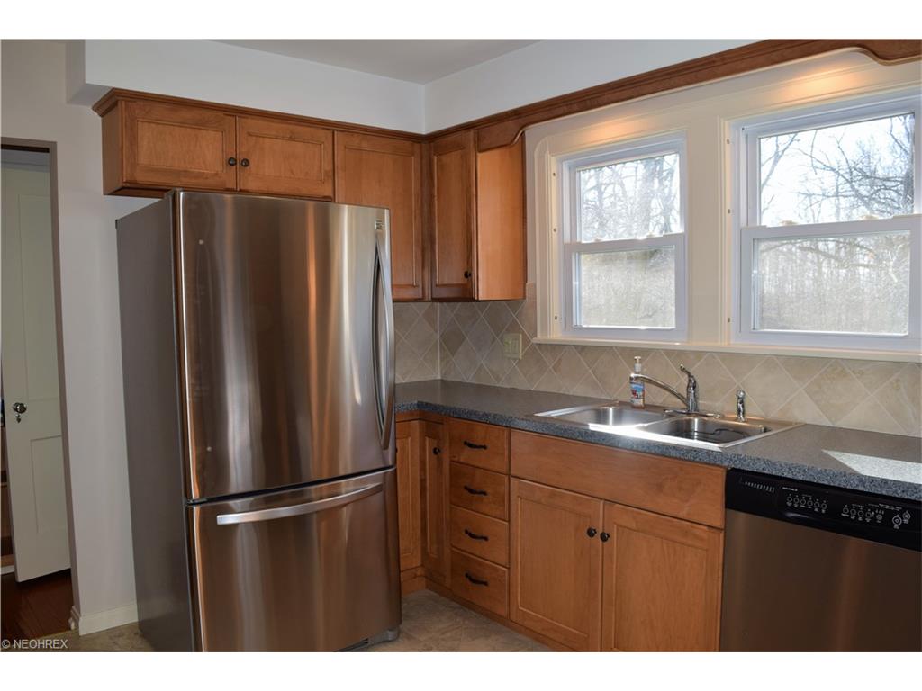 9226 Leroy Rd, Westfield Center, OH 44251
