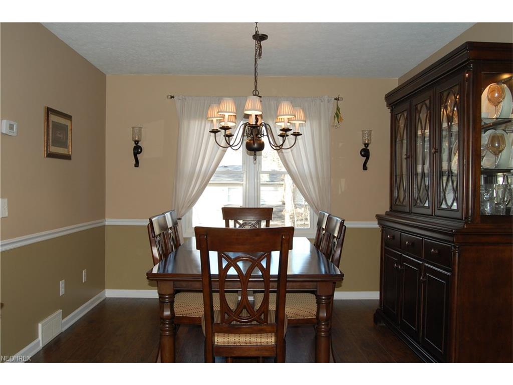403 Sturbridge Dr, Medina, OH 44256