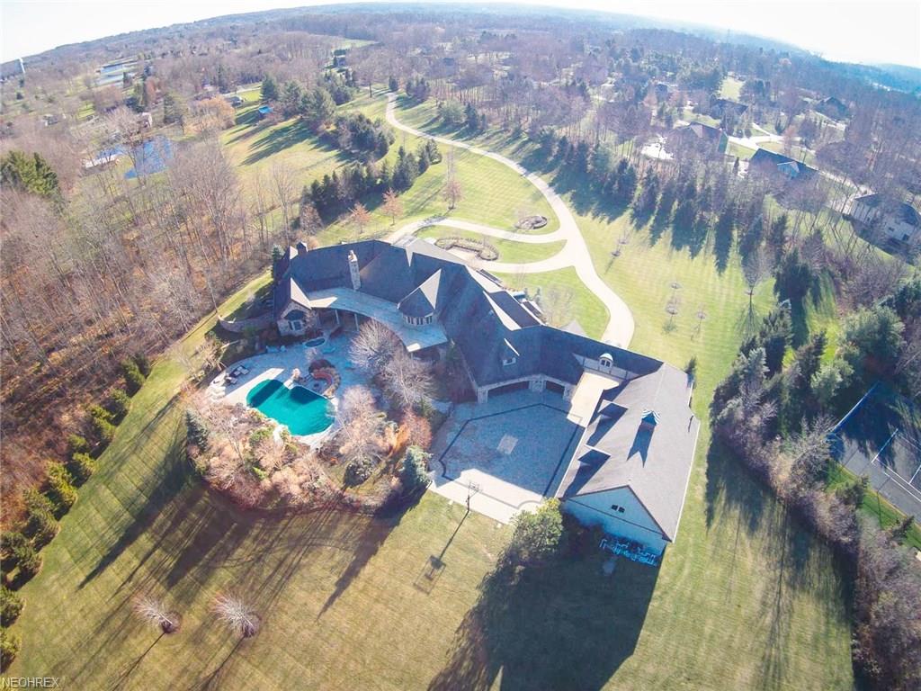 4090 Huffman Rd, Medina, OH 44256