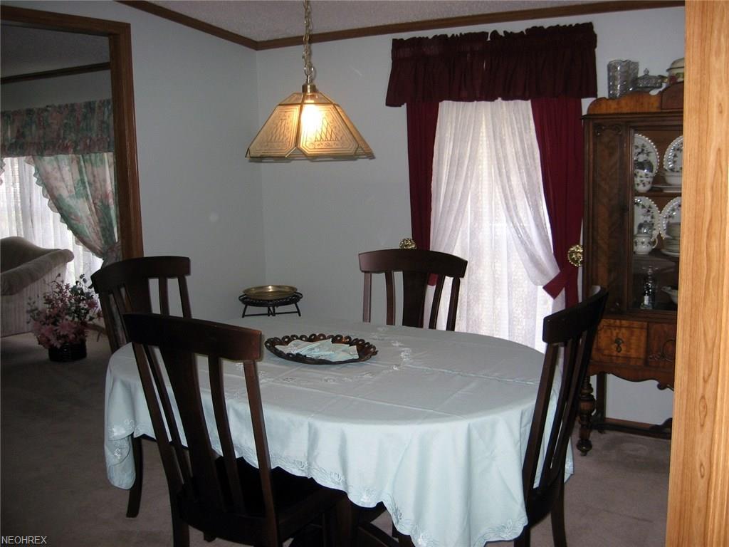 4877 Front St, Ravenna, OH 44266
