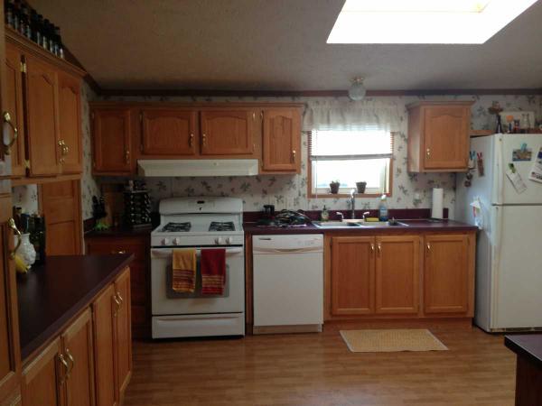 Birchwood Manor 7232 Birchview DrRavenna, OH 44266