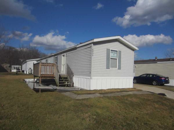 Maple Del Manor 6493 Robby LaneRavenna, OH 44266