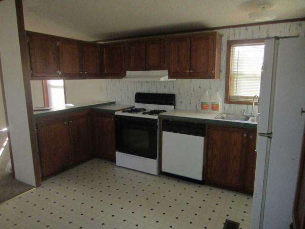 Maple Del Manor 6493 Robby LaneRavenna, OH 44266