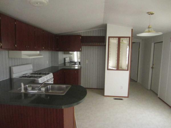 Maple Del Manor 6492 RobbyRavenna, OH 44266