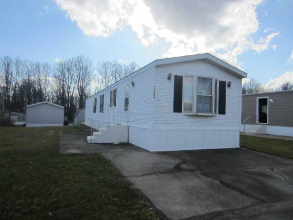 Maple Del Manor 6488 Robby LaneRavenna, OH 44266