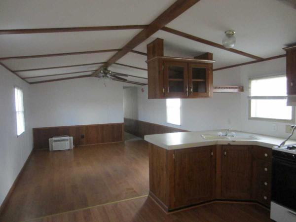 Maple Del Manor 6488 Robby LaneRavenna, OH 44266