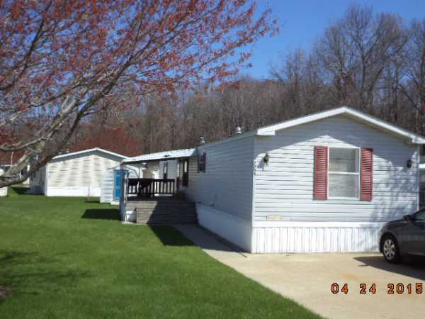 Birchwood Manor 7258 Trillium Ct.Ravenna, OH 44266