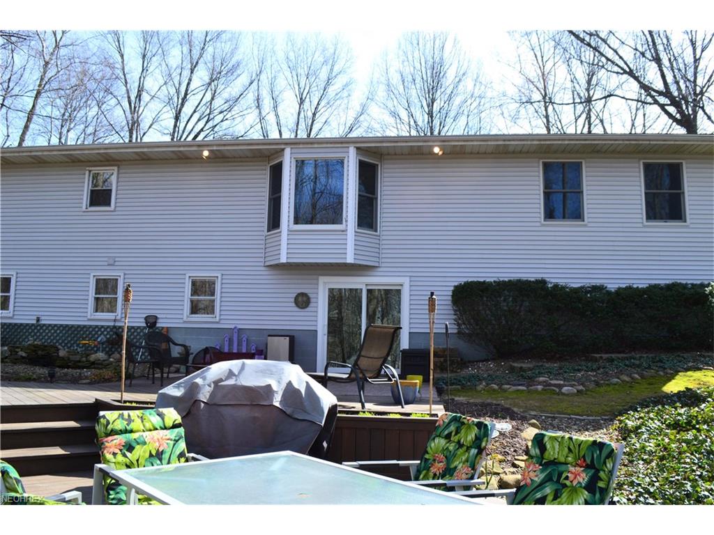 15448 Hatfield Rd, Rittman, OH 44270