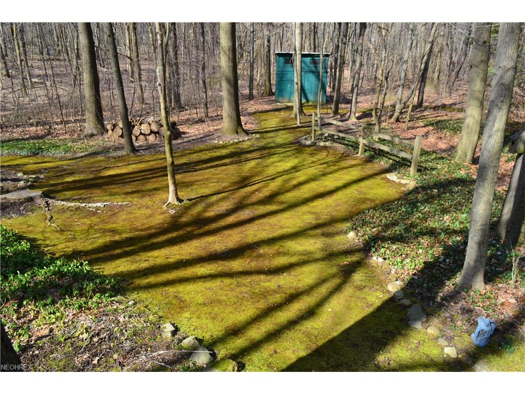 15448 Hatfield Rd, Rittman, OH 44270