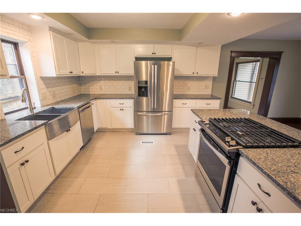 105 Water St, Seville, OH 44273