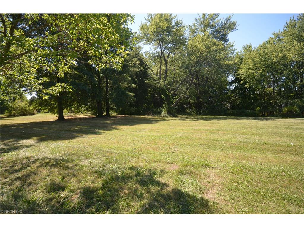 187 Northwest Ave, Tallmadge, OH 44278