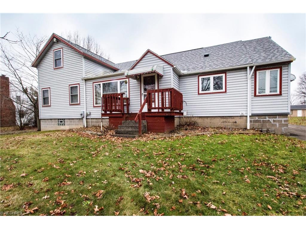 1078 Woods Dr, Tallmadge, OH 44278