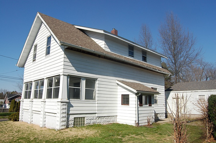 890 National AveAkron, OH, 44314Summit County