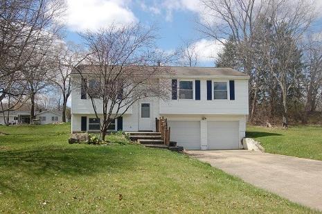 1522 Sunny Acres RdAkron, OH, 44321Summit County