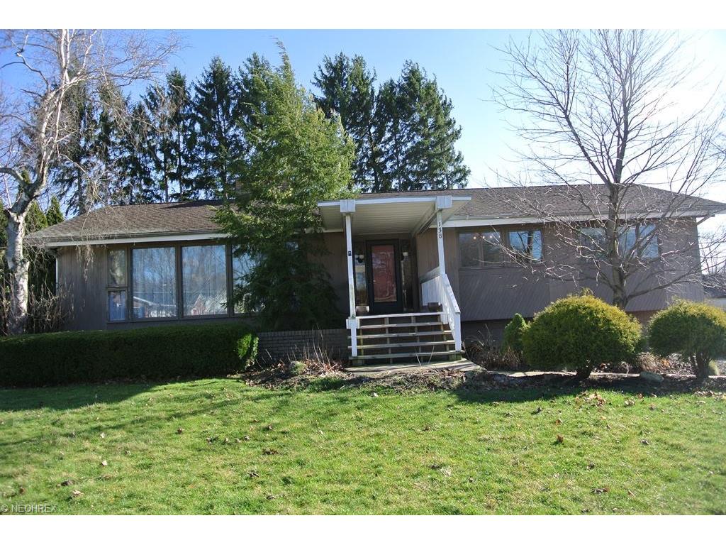 138 West Grayling Dr, Fairlawn, OH 44333
