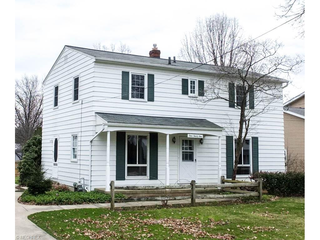 421 Holliston Rd, Fairlawn, OH 44333