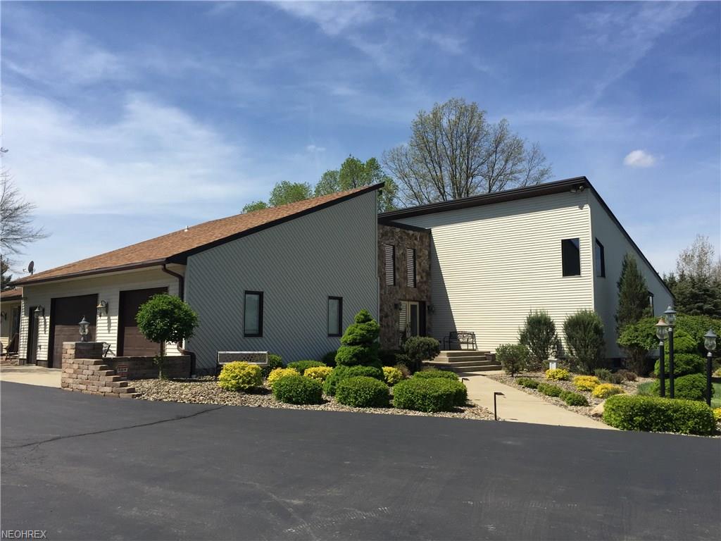 14643 Ellsworth Rd, Berlin Center, OH 44401