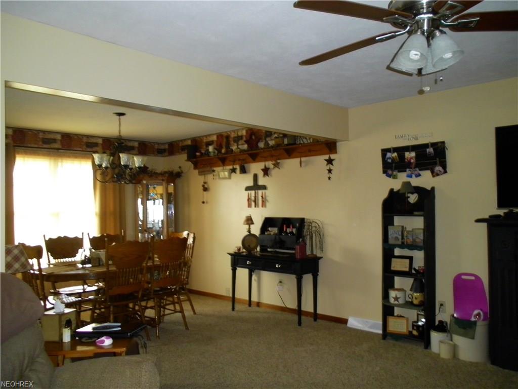 58 Pueblo Ln, Columbiana, OH 44408
