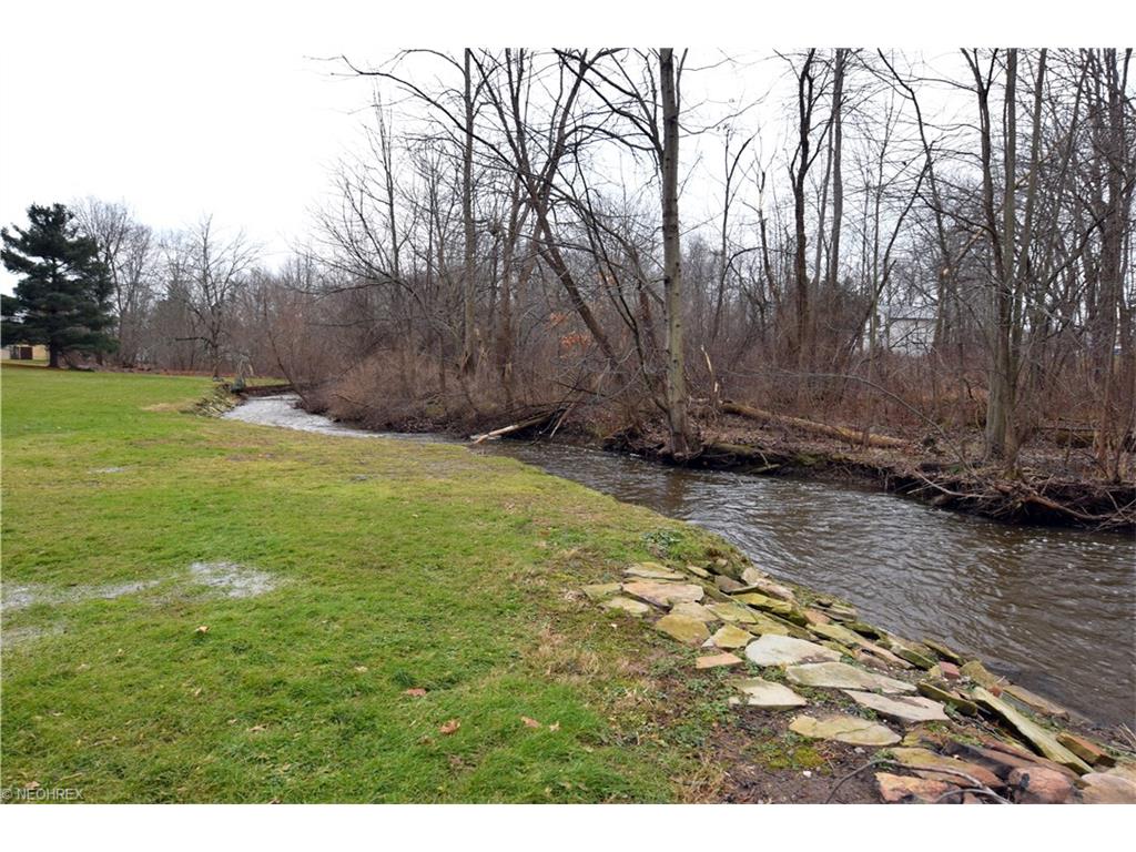 219 Stahl Ave, Cortland, OH 44410