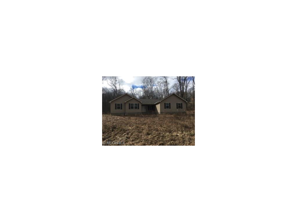 47651 State Route 558, New Waterford, OH 44445