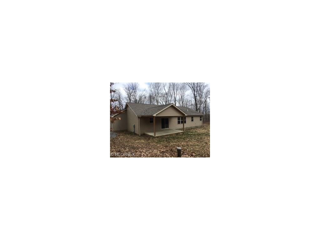 47651 State Route 558, New Waterford, OH 44445